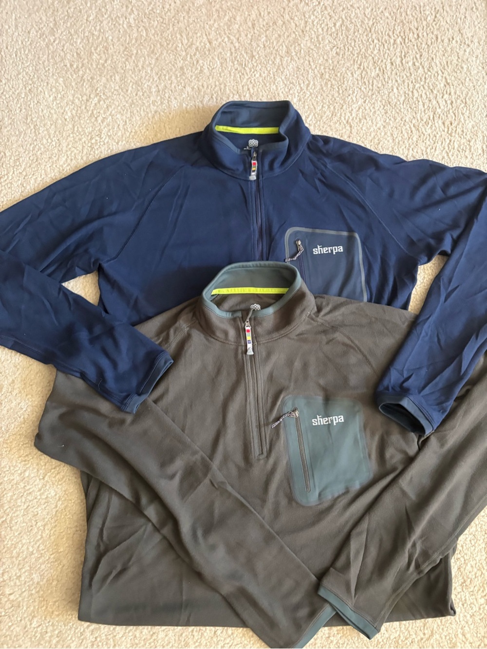 New set of 2 Sherpa Adventure Gear Pullover Mens XL  1/4 Zip Chest Pocket